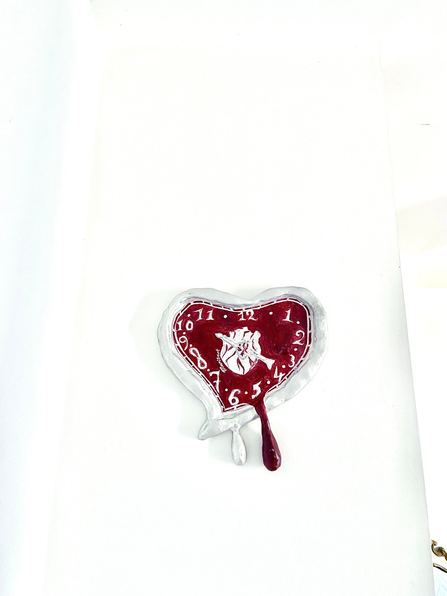 Original Heart-shaped crashed clock